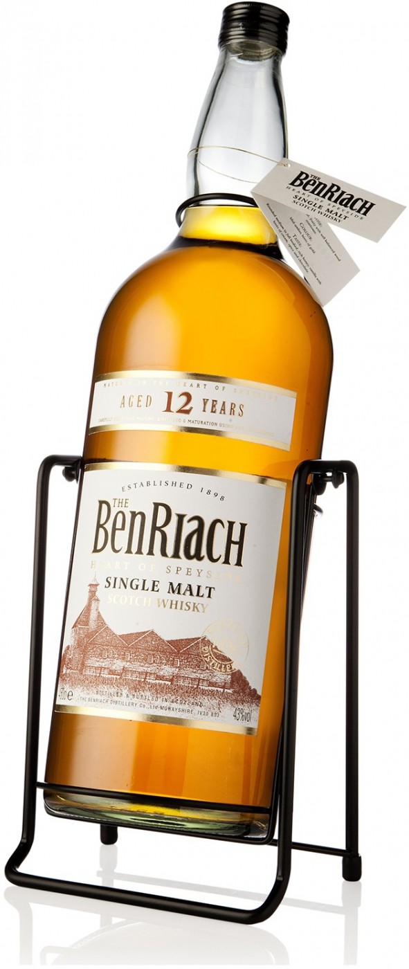 Бутылка виски 5 литров. Виски Benriach 12. Виски Benriach 12 4.5 л. Виски качели. Виски 4.5 литра.
