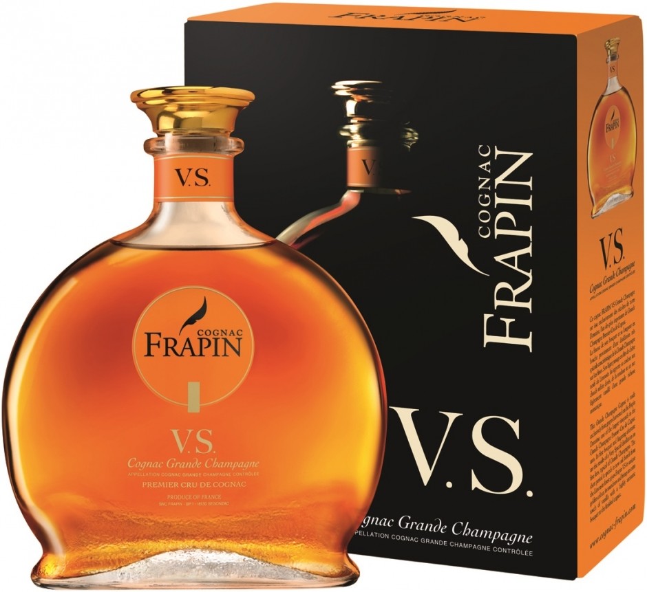 Cognac grand. Frapin Cognac grande Champagne. Французский коньяк Фрапен. Коньяк Frapin vs. Cognac Frapin vs grande Champagne.